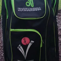 Kookaburra Duffle bag 900mm x 350mm x 350mm