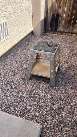 Aluminum Mx Box stand for dirtbikes with tray
