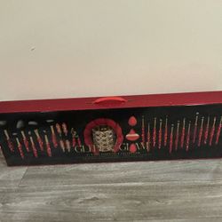 Glitz And Glam Brushes 