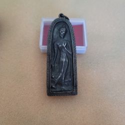 THAI LAO AMULET