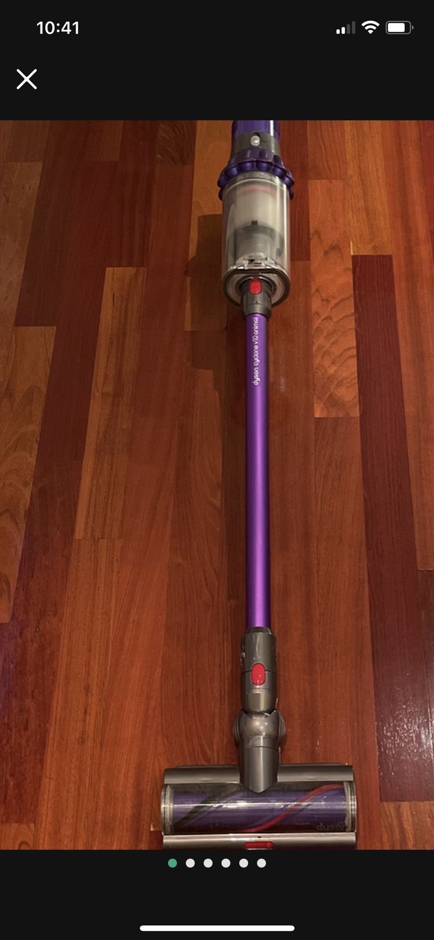 Dyson V10 Cyclone Animal With Accessories