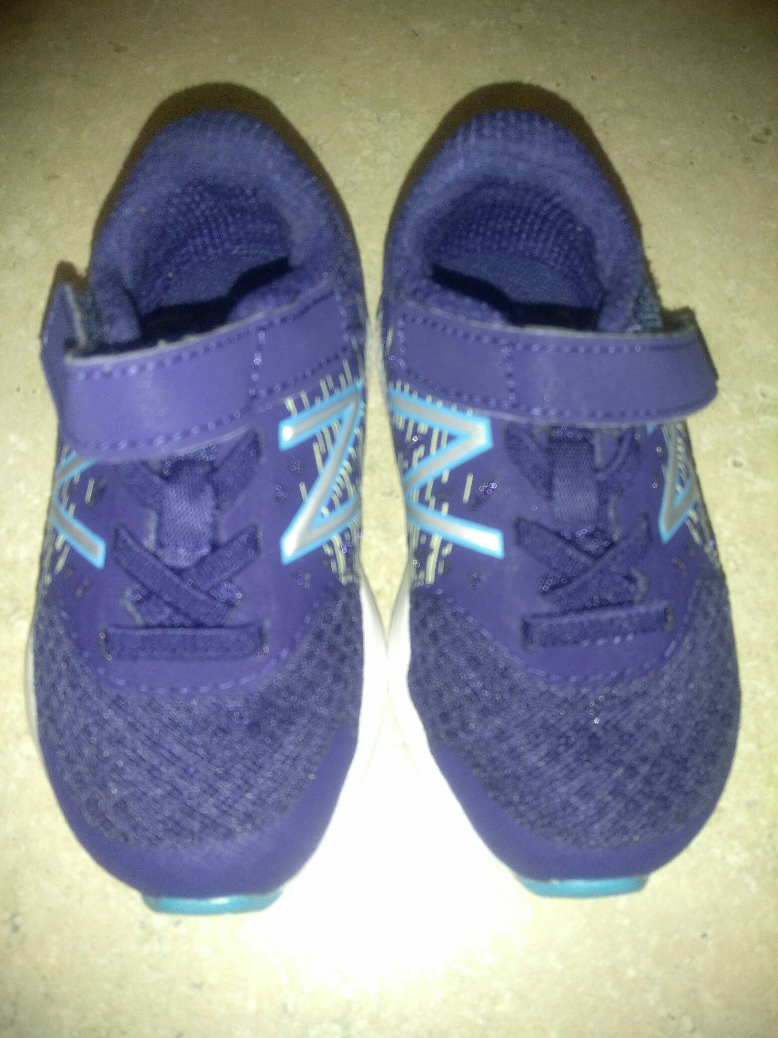 Tenis de bebé size 8C