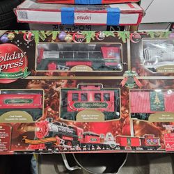 Christmas Teain Set