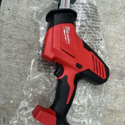 Milwaukee Hacksaw 