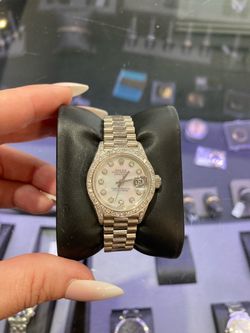 Rolex 18k White Gold President