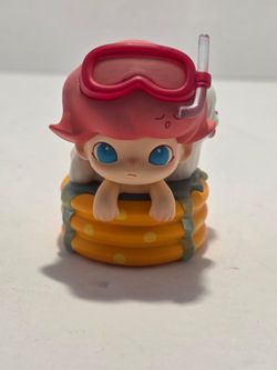 Popmart Dimoo Pet Vacation Blind Box Figurine - Puppy Bather