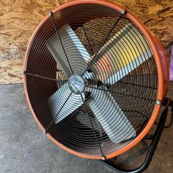 MAXX AIR PRO 24” FAN        $100 FIRM