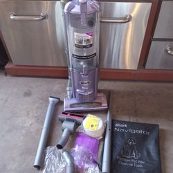 Sharks Vacuum Work Great Very Good Condition 