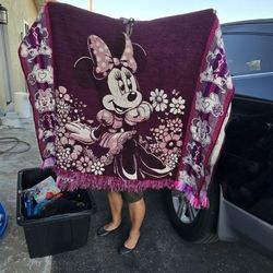 Disney Minnie Poncho
