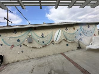 wall ornaments