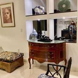Antique Chest Of Drawers W Marble Top 