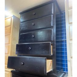 5 Drawer Dresser 