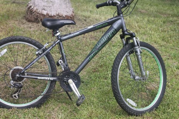 schwinn cascade 21 speed