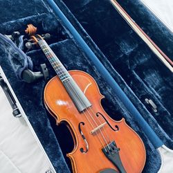 2004 Eastman VL100, Includes Hardshell Case