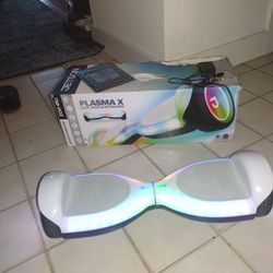 500W HOVERBOARD  Bluetooth Enabled Speakers and Lights. 