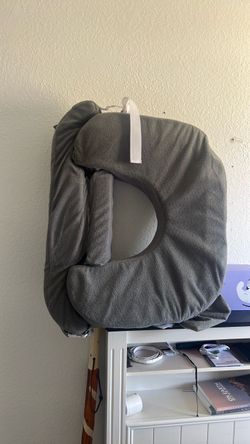 My brest friend feeding pillow