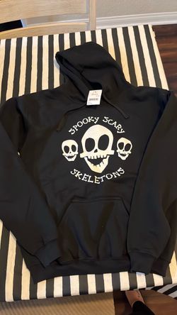 NWT Kids Sz Large Spooky Scary Skeletons Black Graphic Hoodie