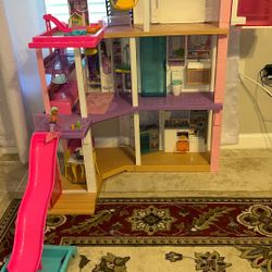 Barbie DREAM HOUSE 💕 🛼🎀💗