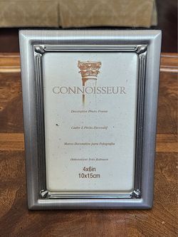 Connoisseur Decorative Photo Frame 4x6