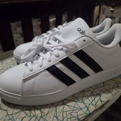Adidas 8 1/2 