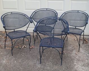 4  Wrought Iron Patio Chairs