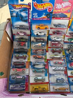 Various hot wheels