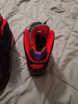 Girls Jordan's 51/2