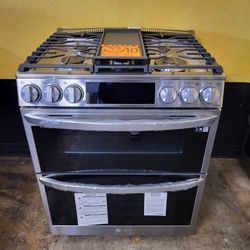 LG InstaView 5 Burner Double Oven Gas Slide In Stove With Air Fry 30 Wide