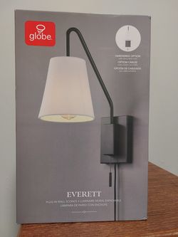 Everett 6.5 in 1-Light Matte Black Plug-In Swing Arm Wall Sconce