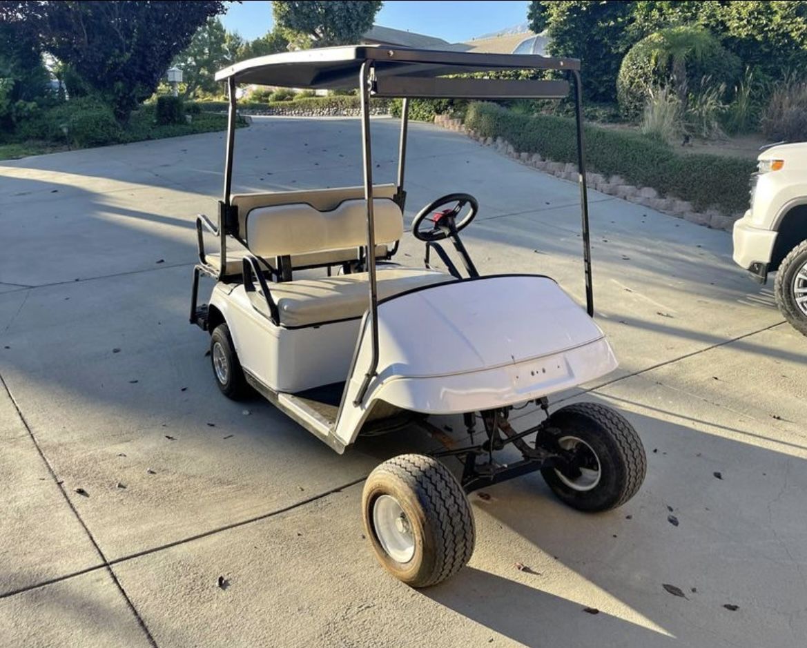 EZGO Golf Cart for Sale in Alta Loma, CA OfferUp