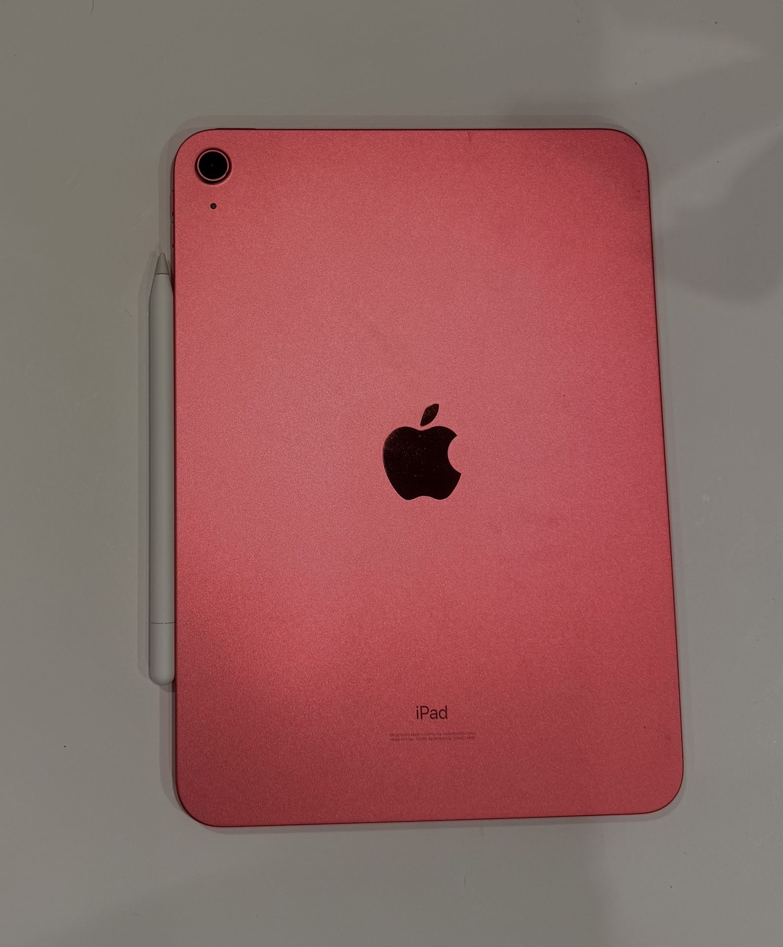 2022 IPad 10th Generation Pink 64gb + Apple pencil