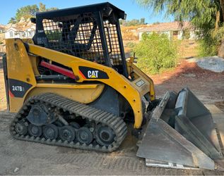 247B Track Skidsteer
