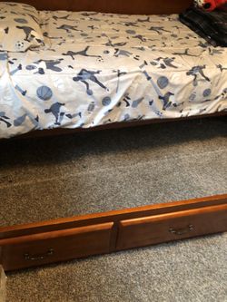 Trundle Bed 🛌