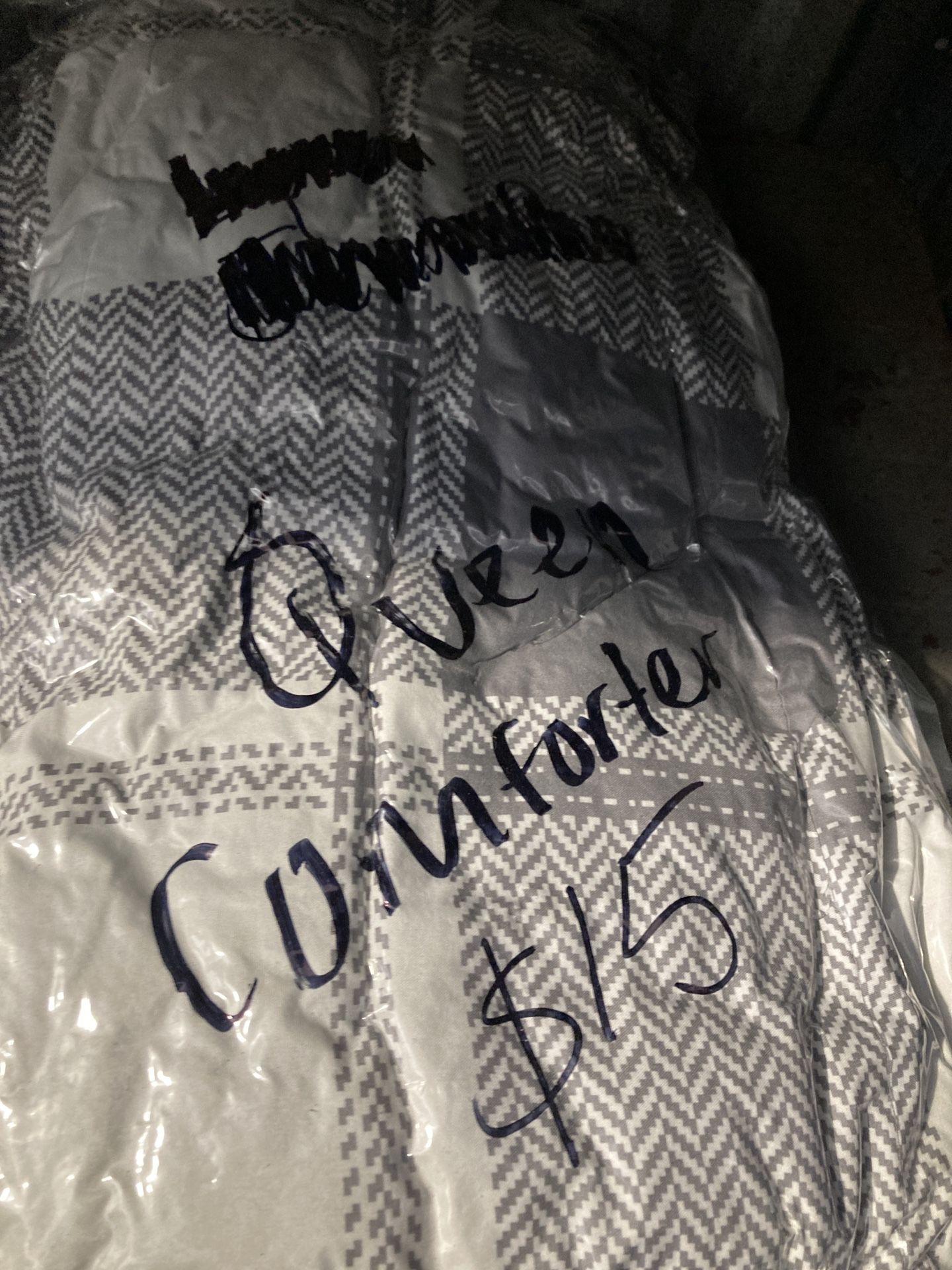 Queen Size Comforter