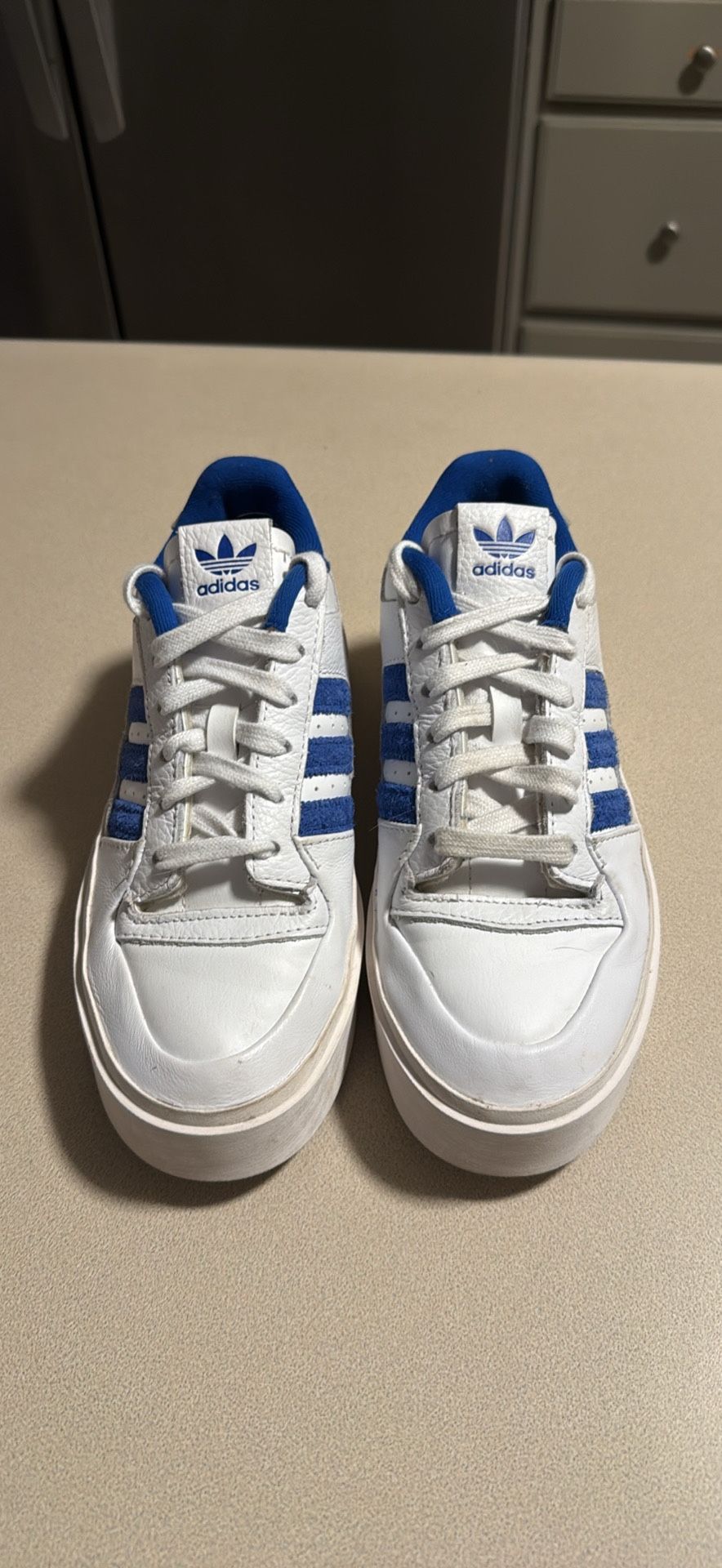 Adidas Sheos
