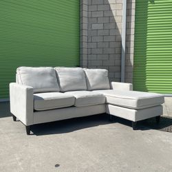 *Free Delivery* Gray Sectional Couch Sofa w/ Reversible Chaise