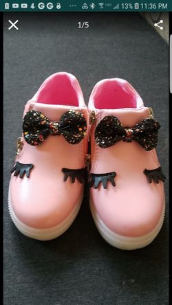 New girls shoes boots size 8 , baby pink eye lashes eyelashes bow tie glitters