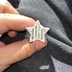 Star Diamond Moissanite Ring