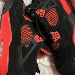 Jordan 4 retro red thunder 