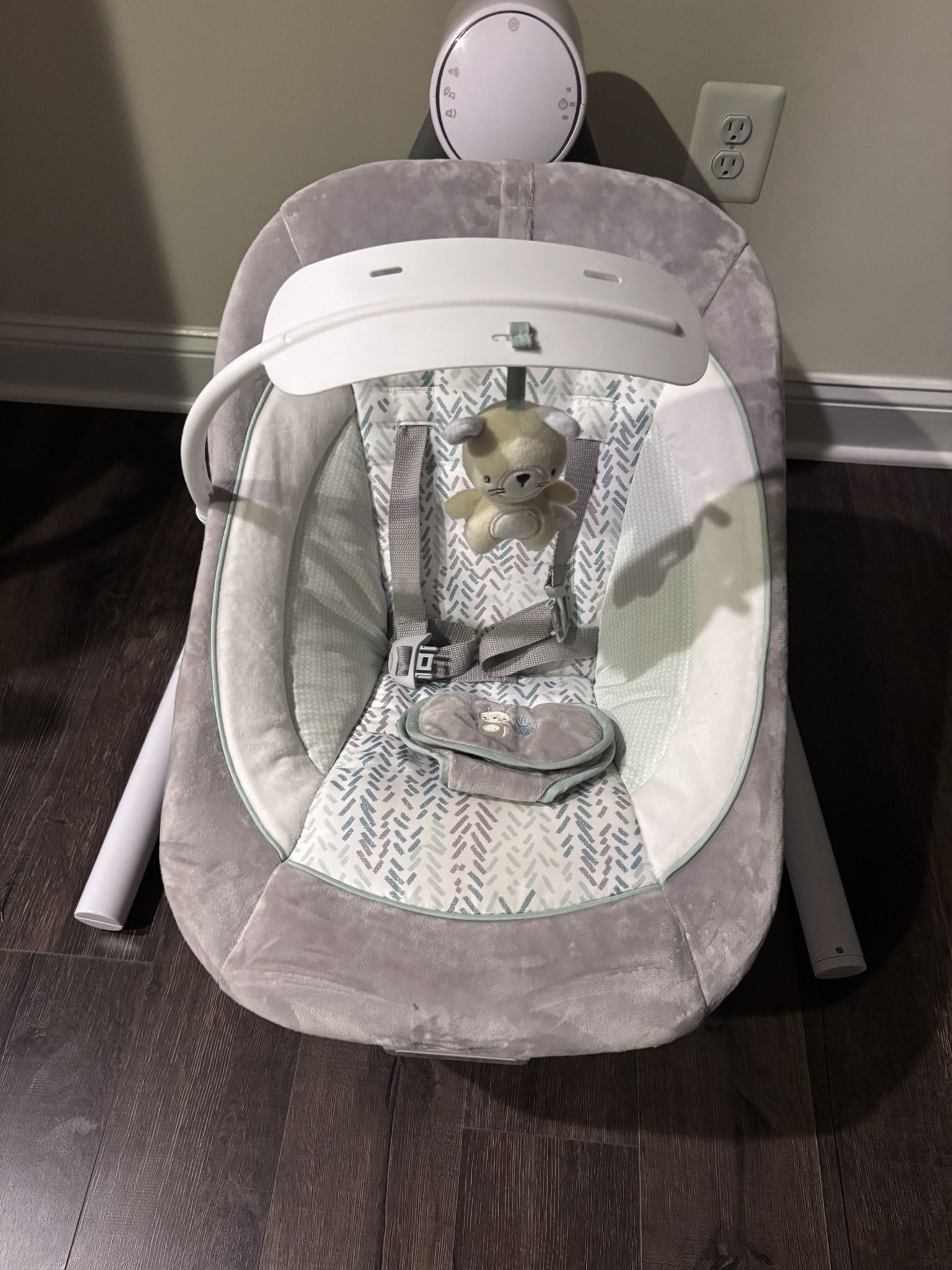 Ingenuity Baby Swing