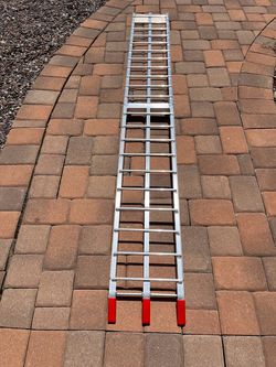 Motorcycle ramp