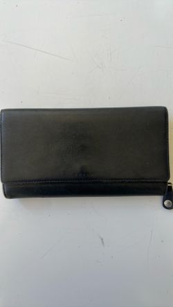 Coach Legacy Leather Checkbook Wallet / Slim Organizer – Black - LIKE NEW