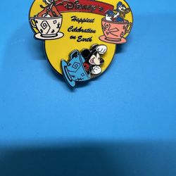 Mickey & Friends Disney Pin