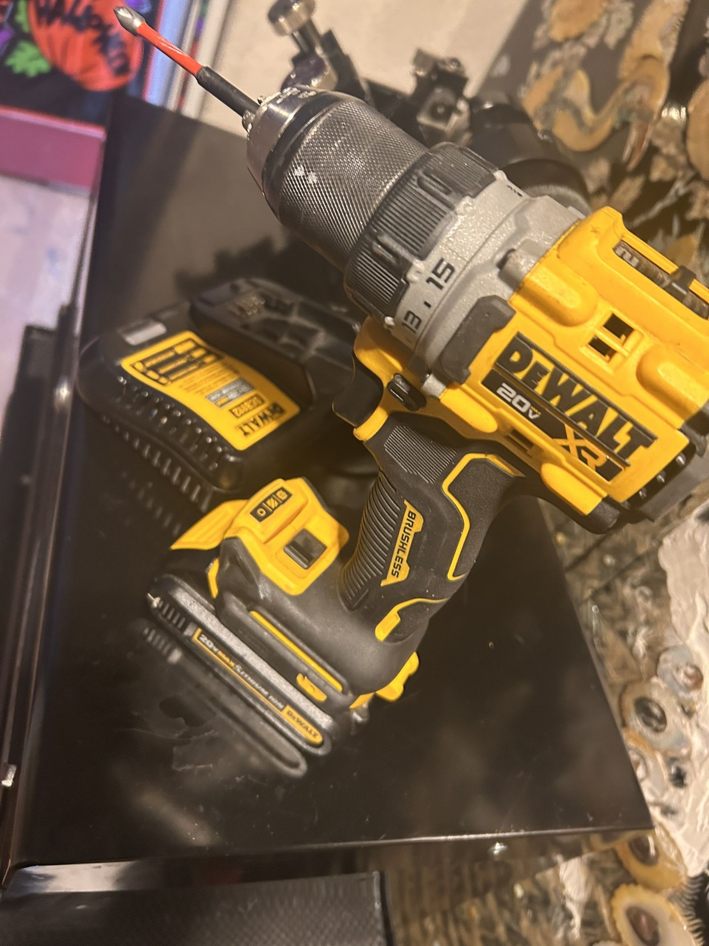 Dewalt Hammer drill With Battery And Charger 
