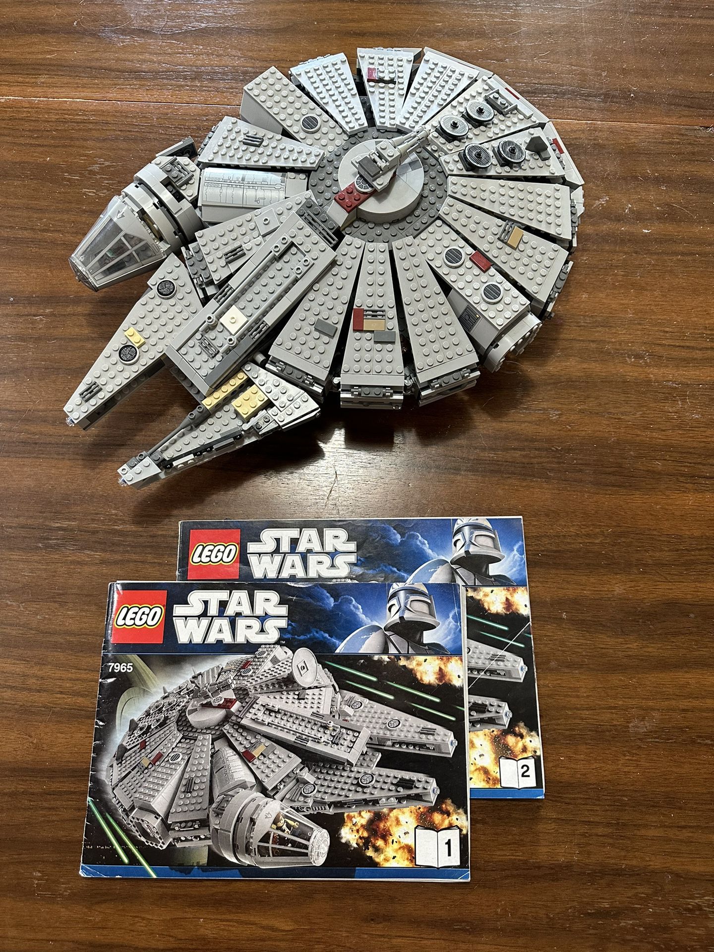 LEGO Star Wars: Millennium Falcon Set 7965 Used