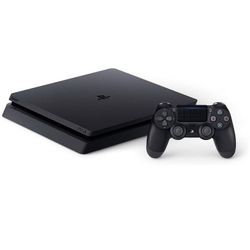 1TB PS4 with Consoles and Games! Excellent Condition!!