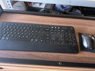 Wireless Keyboard and Mouse Combo