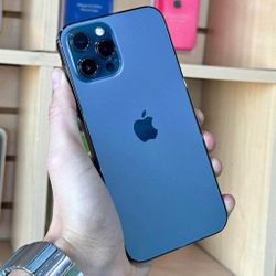 iPhone 12 Pro Max,  Factory UNLOCKED,  UNLOCKED For  any Carrier SIM USA & internationally 