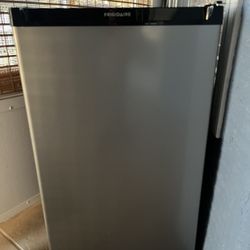 Frigidaire 4.4 Cu. Ft. Compact Refrigerator
