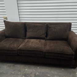 Couch/ Sofa